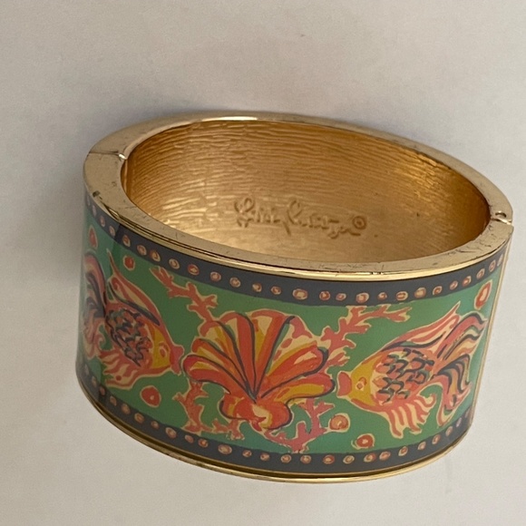 Lilly Pulitzer Wide Enamel Tropical Fish Shell Hinge Cuff Bracelet - Picture 3 of 7